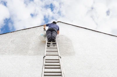 Peinture extérieure aux Grandes-Loges — façades et ravalement